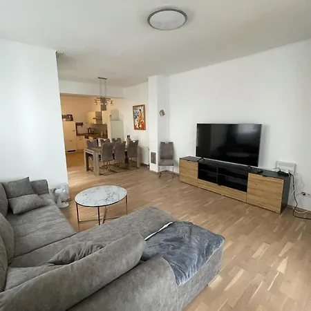 Zentrale Mit Balkon Innenstadt Apartment Potsdam